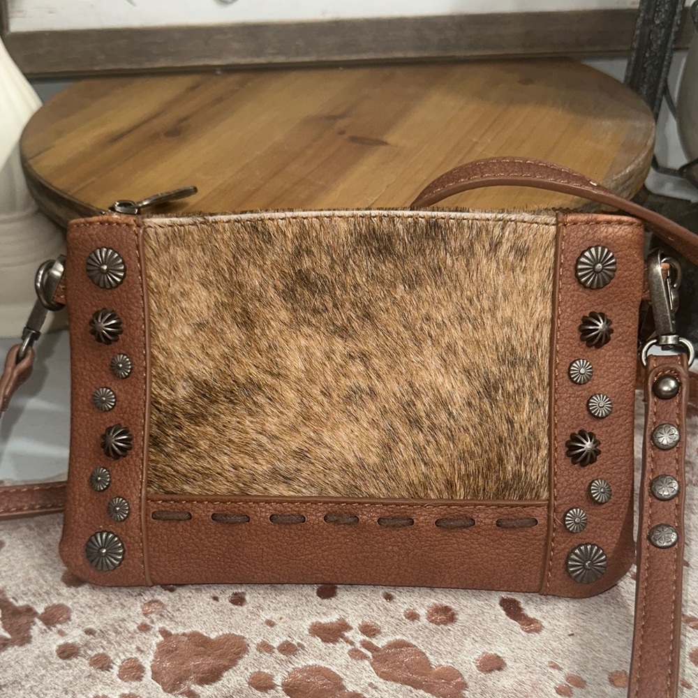 Trinity Ranch cowhide crossbody bag